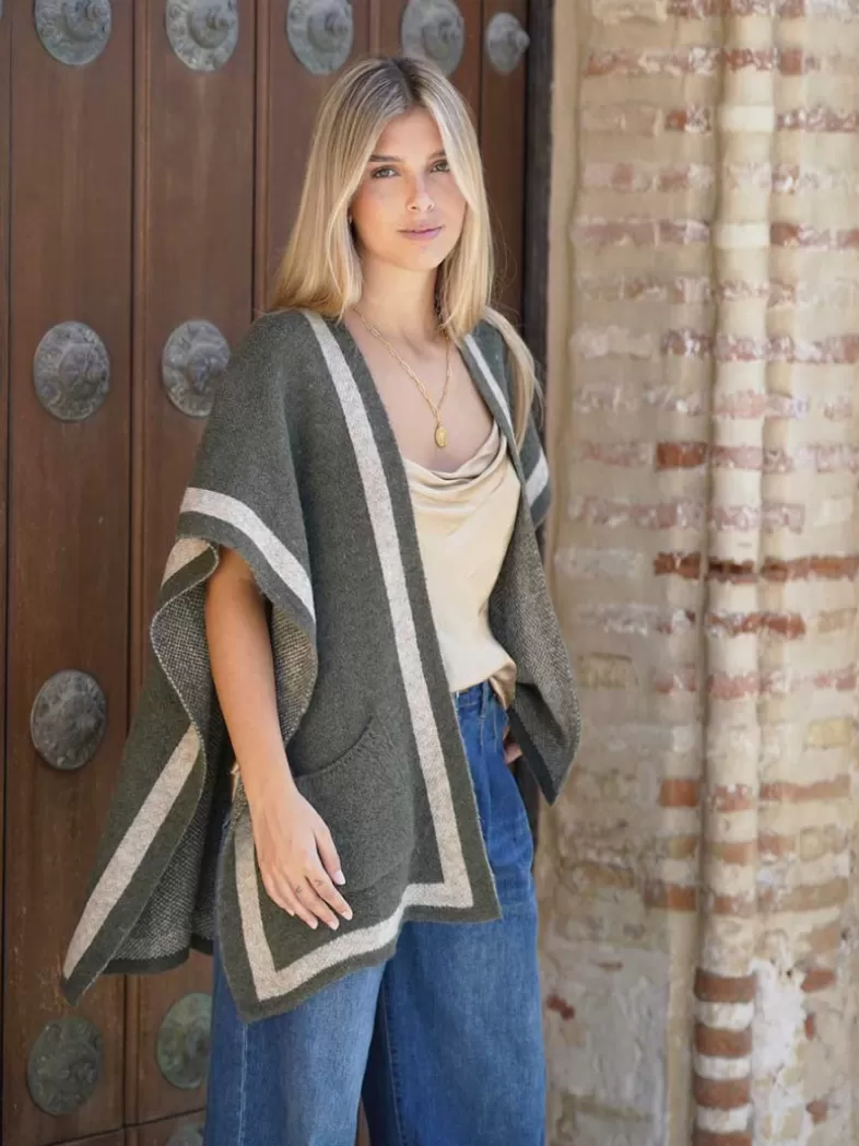 Mariquita Trasquilá Style De Rue | Pulls Et Sweat-shirts^PONCHO RAYA CONTRASTE AzulMarino